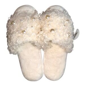 Amanda Blu Curly Pearl Slippers White Faux Fur Slides Bridal Size Medium 8/9 NEW